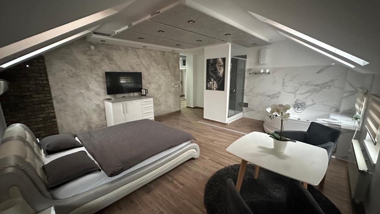 Seti Gorgeous Apartments With Jacuzzi Beograd Bagian luar foto