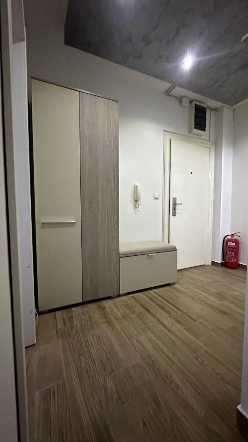 Seti Gorgeous Apartments With Jacuzzi Beograd Bagian luar foto