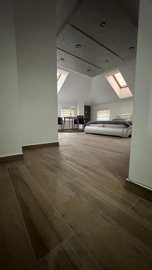Seti Gorgeous Apartments With Jacuzzi Beograd Bagian luar foto