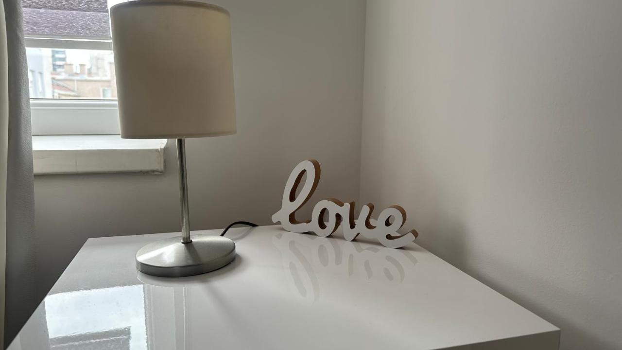 Seti Gorgeous Apartments With Jacuzzi Beograd Bagian luar foto